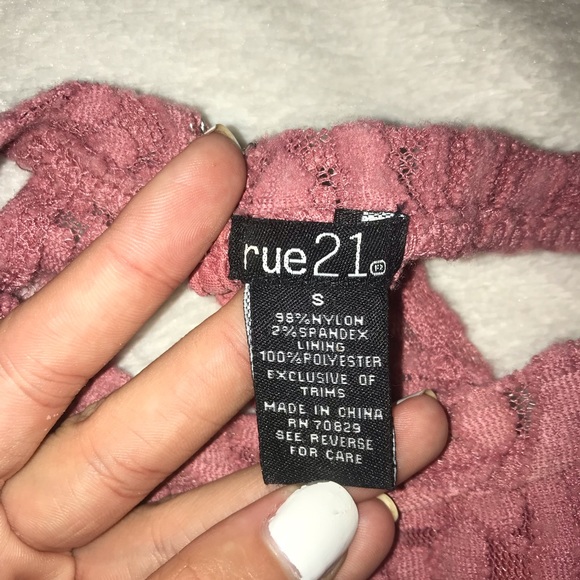 Mauve/pink halter crop top - Picture 3 of 4